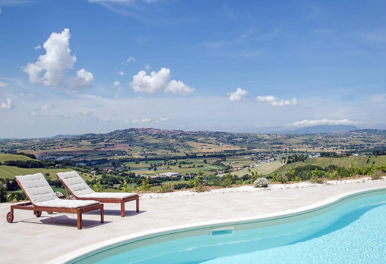 Villa Garulli Montelupone Exteriör bild